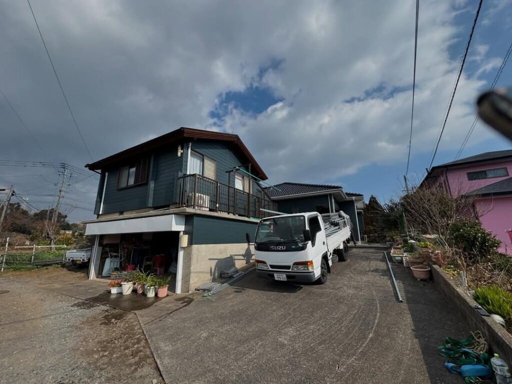 小長井のお客様で屋根、外壁塗装工事が無事に終わりました1