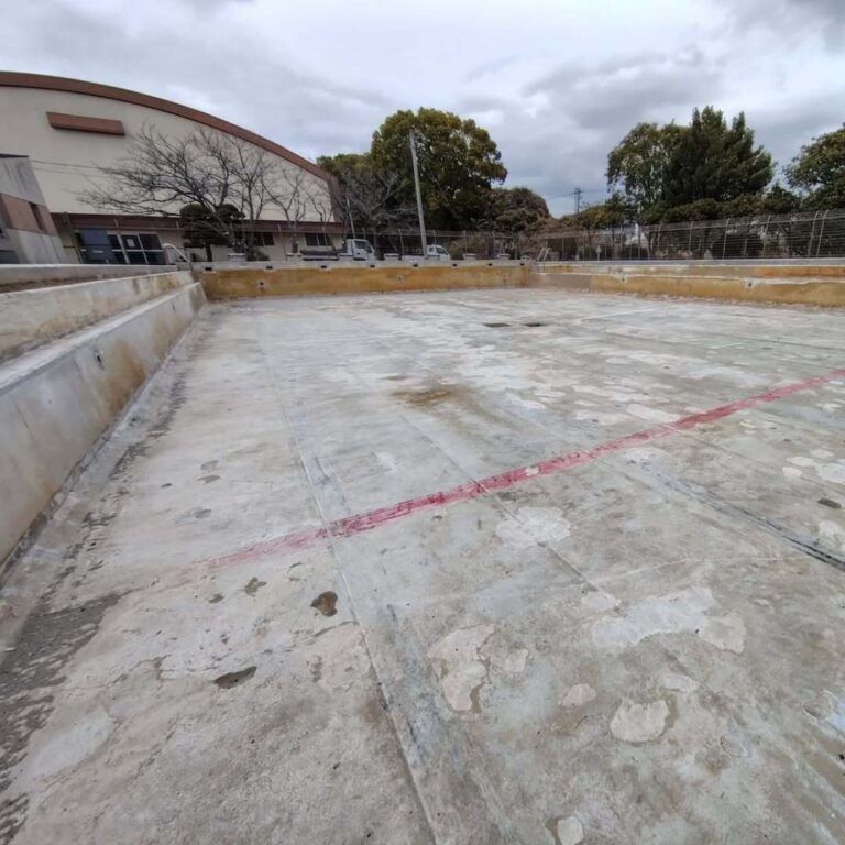 4現場の工事を進めております1